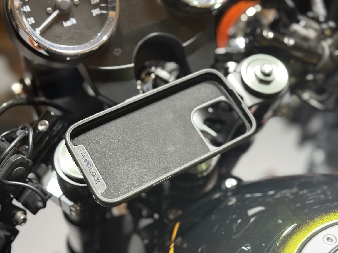 Z900RS】セパハンのスマホホルダーはQuadLockがおすすめ！【見た目と